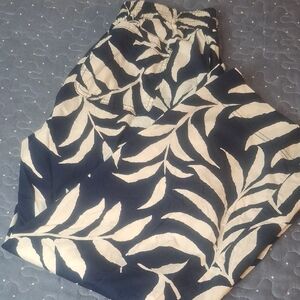 Democracy Blue and White Patterned Cargo Pants size 2